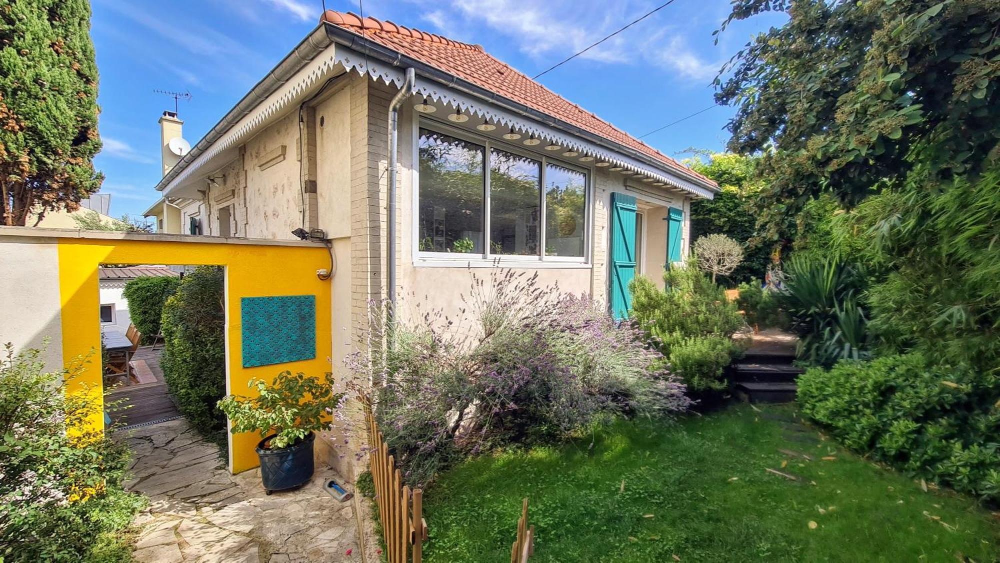 Le Studio Dans Le Jardin. Rosny-sous-Bois Esterno foto